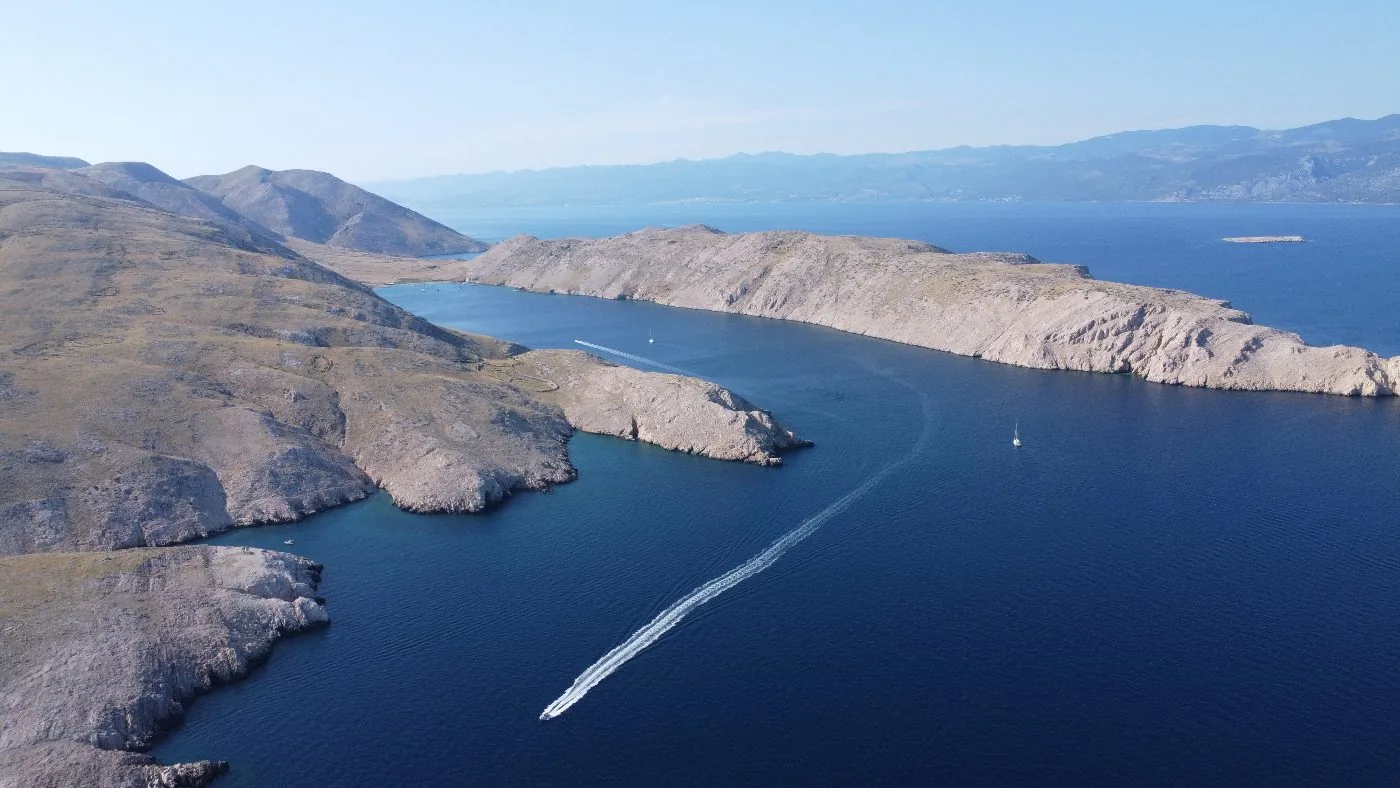 Vela Luka 1